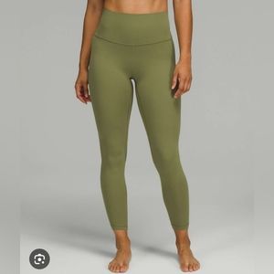 NWOT Lululemon Align High Rise Legging